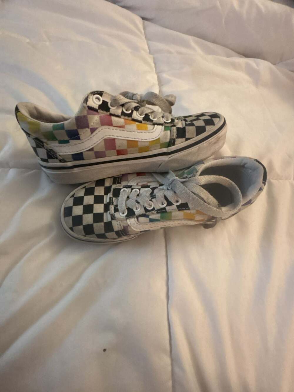 Vans Ward Kids Rainbow Checkerboard Low Top Sneakers